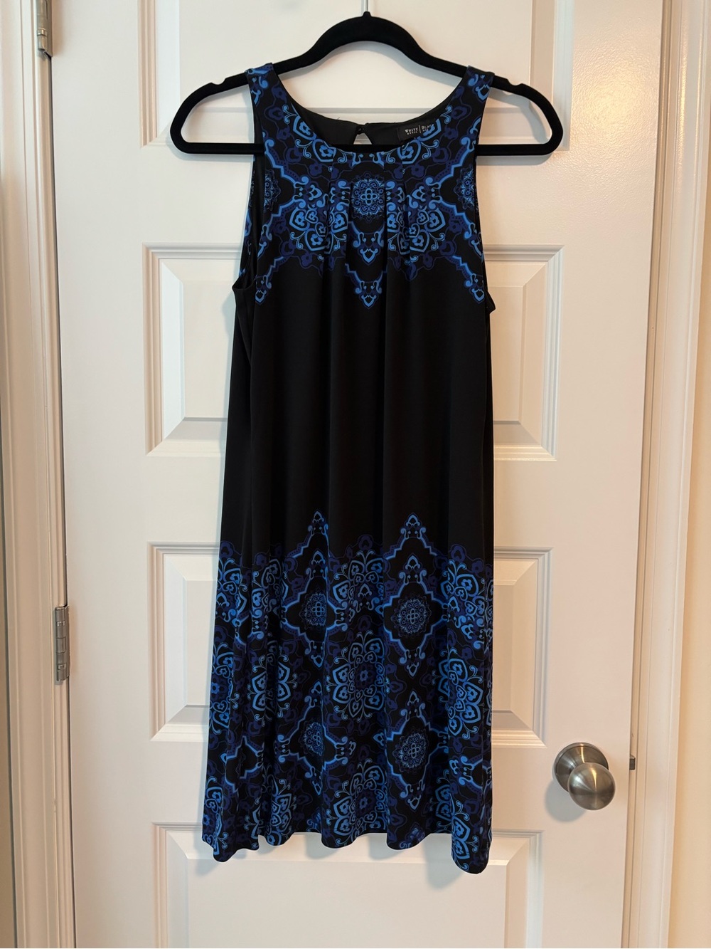 White House Black Market Sleeveless Black Blue Paisley Border Dress Size S